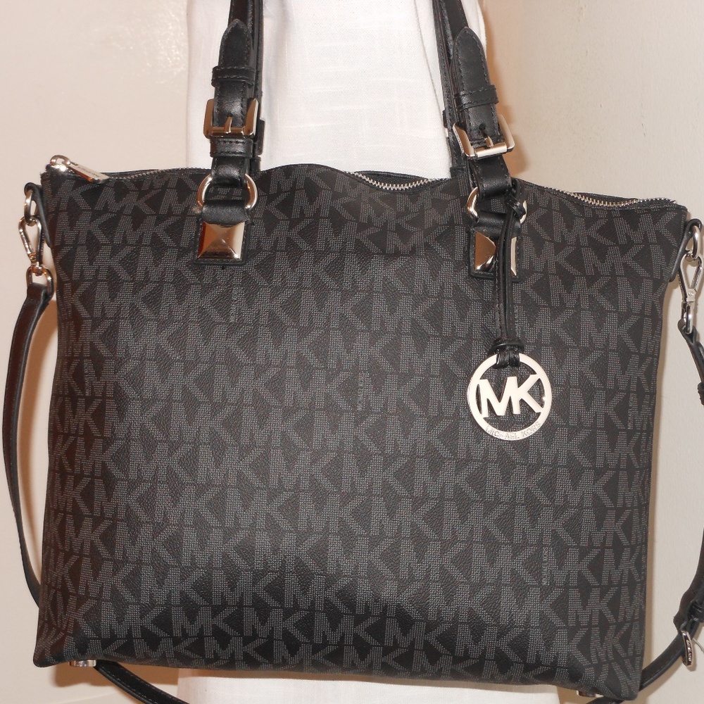 MICHAEL KORS OVERSIZE TOTE SHOULDER BAG - Picture 5 of 7